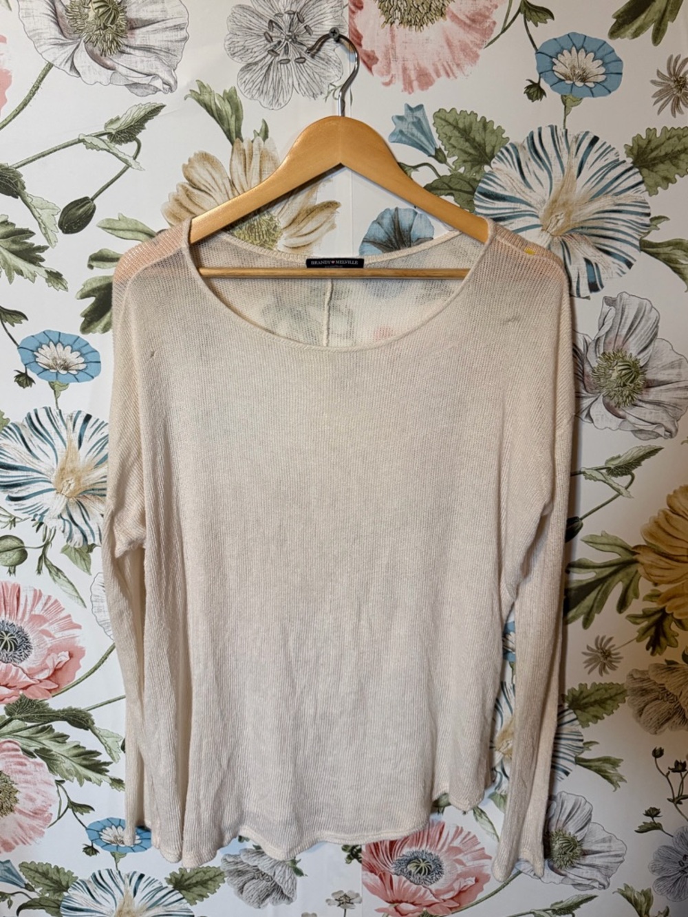Brandy Melville Cream Long Sleeve Top – One Size